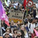 La France en ébullition : Mobilisation sociale et tensions à Paris et dans les grandes villes