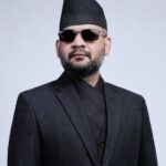 📰 Un rappeur élu Premier ministre du Népal après une victoire électorale historique