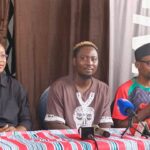 Humour : Moussa Petit Sergent convoque le public à une grande « réunion de goumin » à Ouagadougou