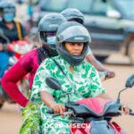 Burkina Faso : « Bouclier double tête », bientôt le casque obligatoire aussi pour les passagers